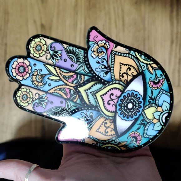 Hamsa Hand porcelain size 4 inches across and 5.75 long - Picture 2 of 5